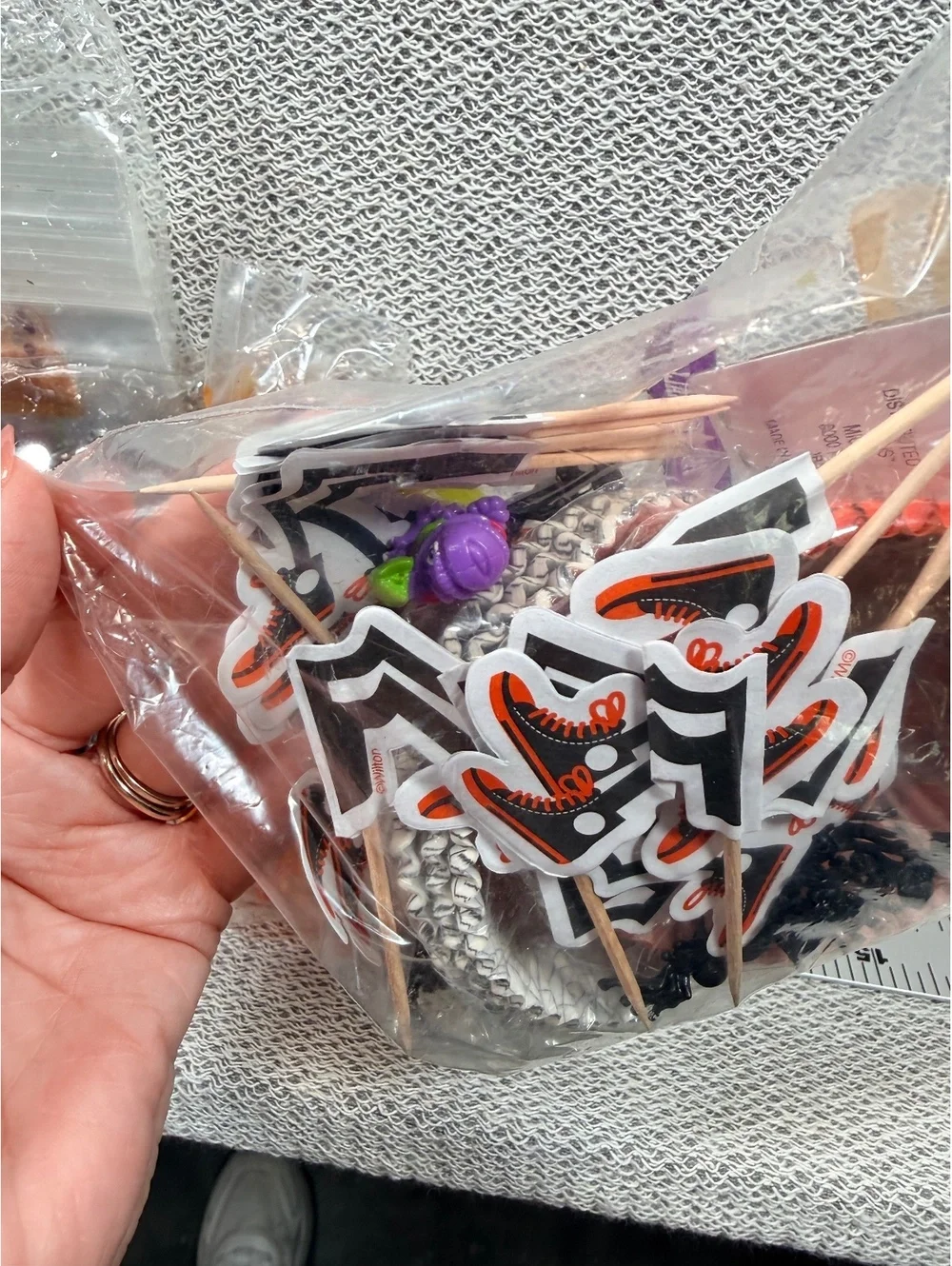 Halloween Craft Decoration Kit with Gems, Cupcake Liners, and Picks